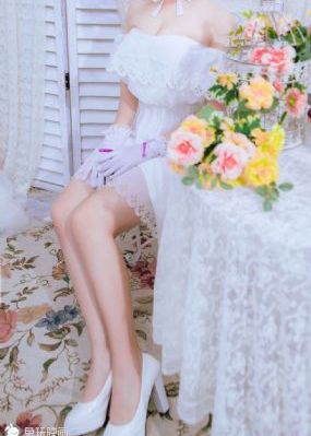 年轻女教师3