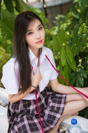 超级教师第三集免费观看