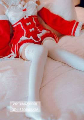 爽一点搔一点叫大声一点3p视频